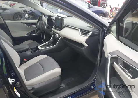 2019 Toyota Rav4 Xle from USA, damaged, VIN JTMW1RFV6KD507690